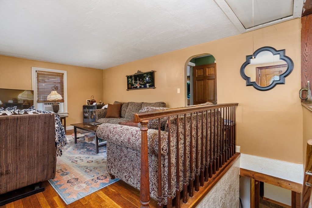 148 Pond St Property Photo 19
