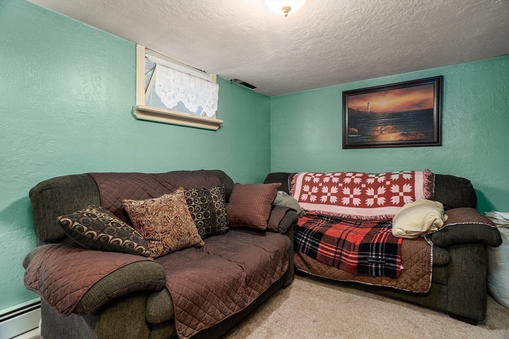 148 Pond St Property Photo 26