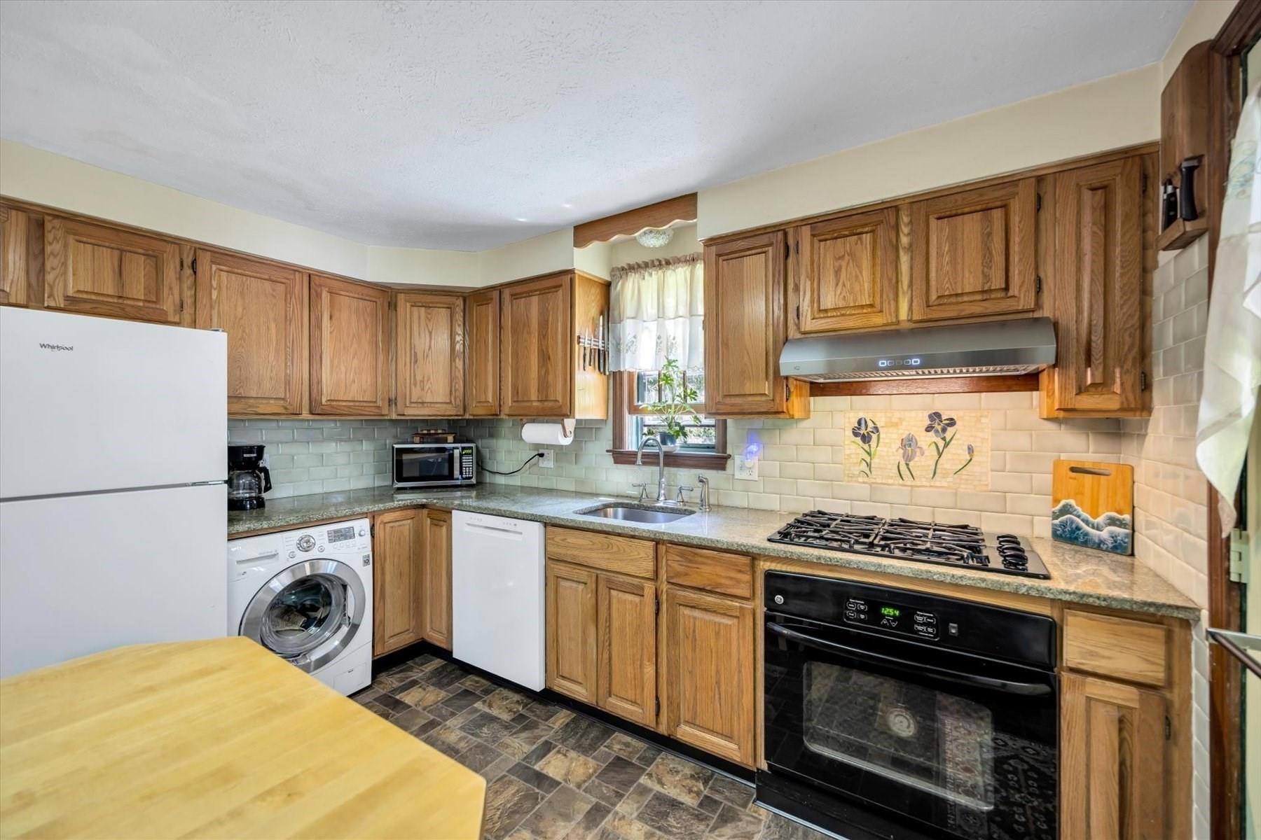 22 Whimbrel Dr Property Photo 5