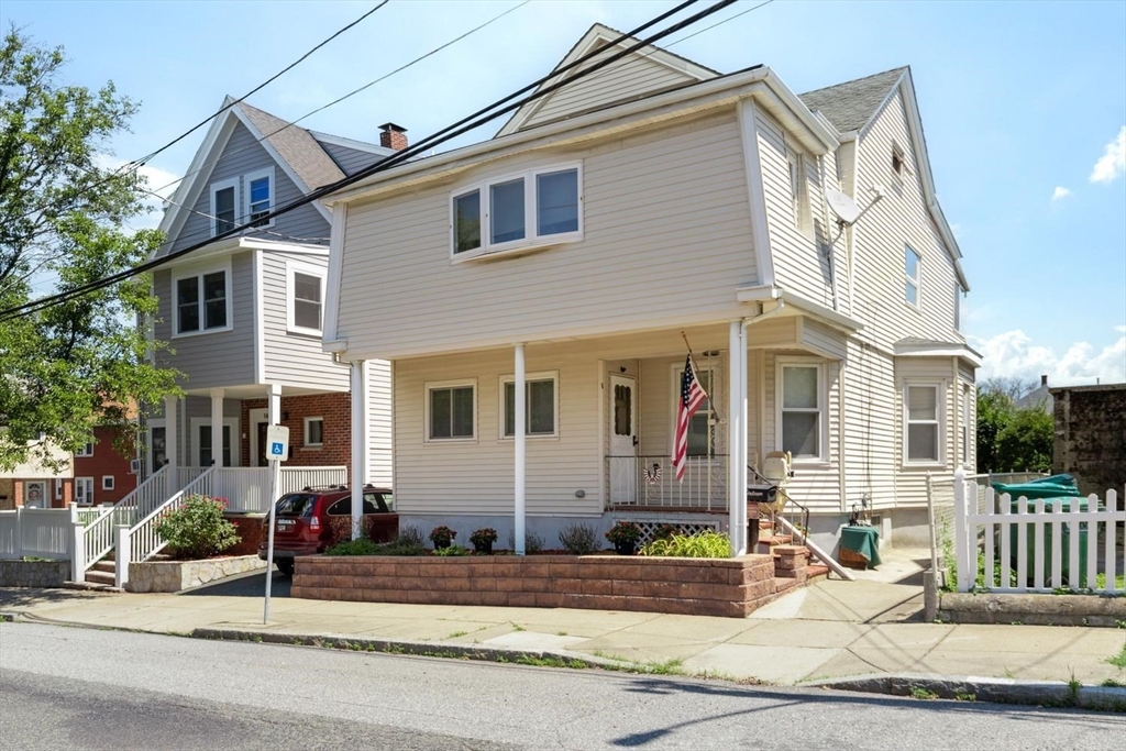 16 William St Property Photo 1