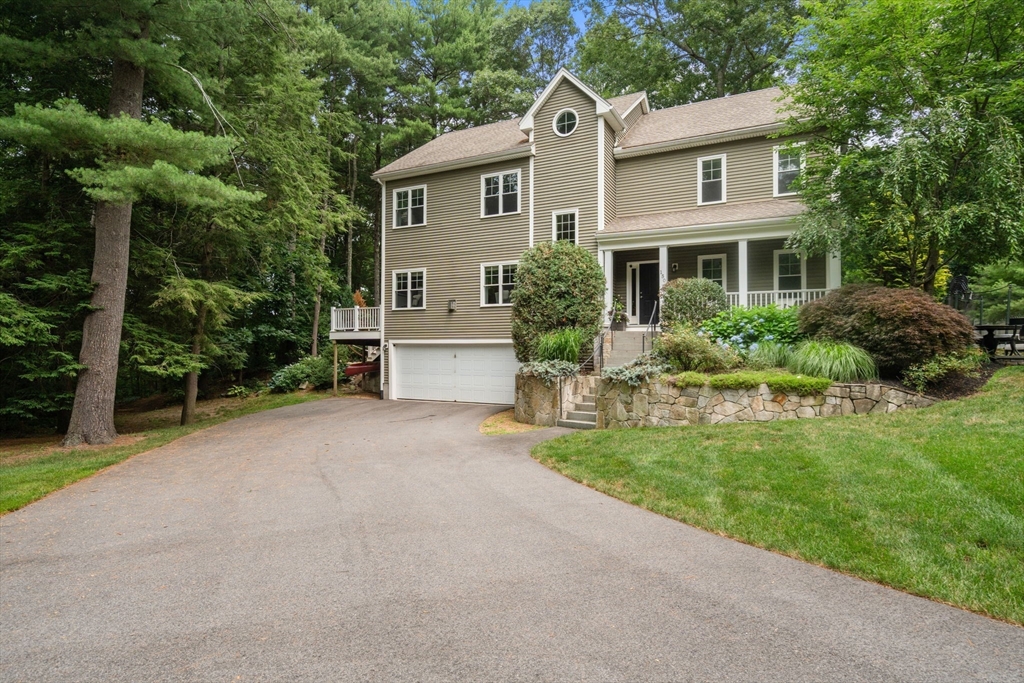 150 Dedham St Property Photo 1
