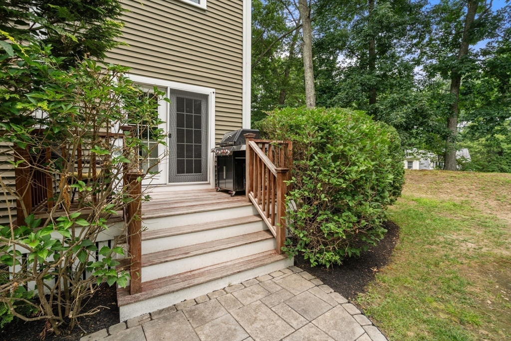 150 Dedham St Property Photo 35
