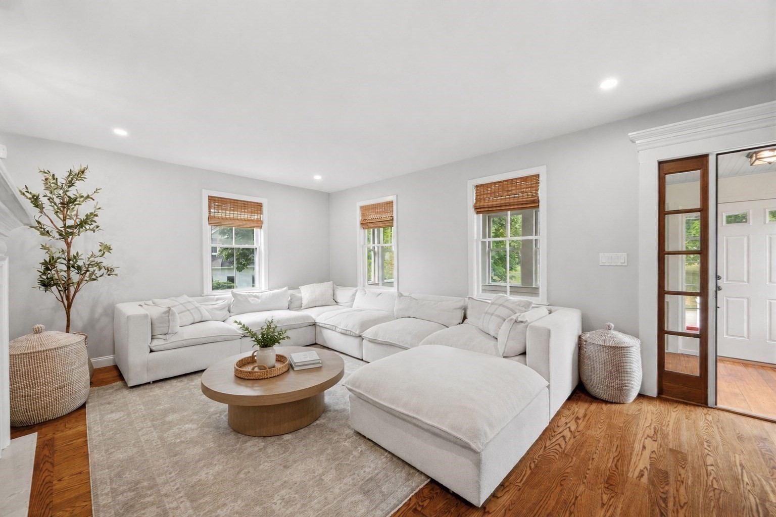 19 Hersey St Property Photo 3