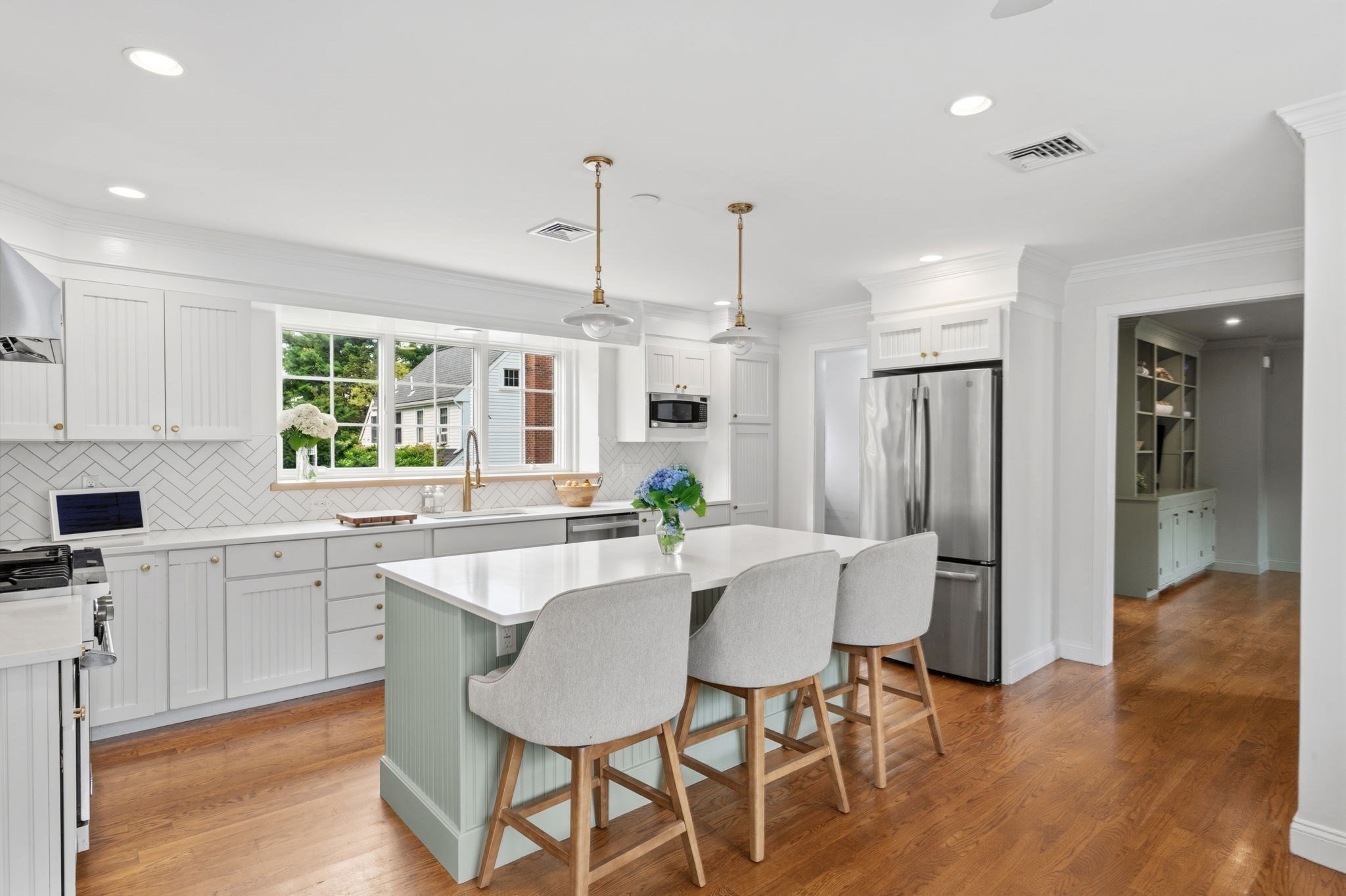 19 Hersey St Property Photo 7