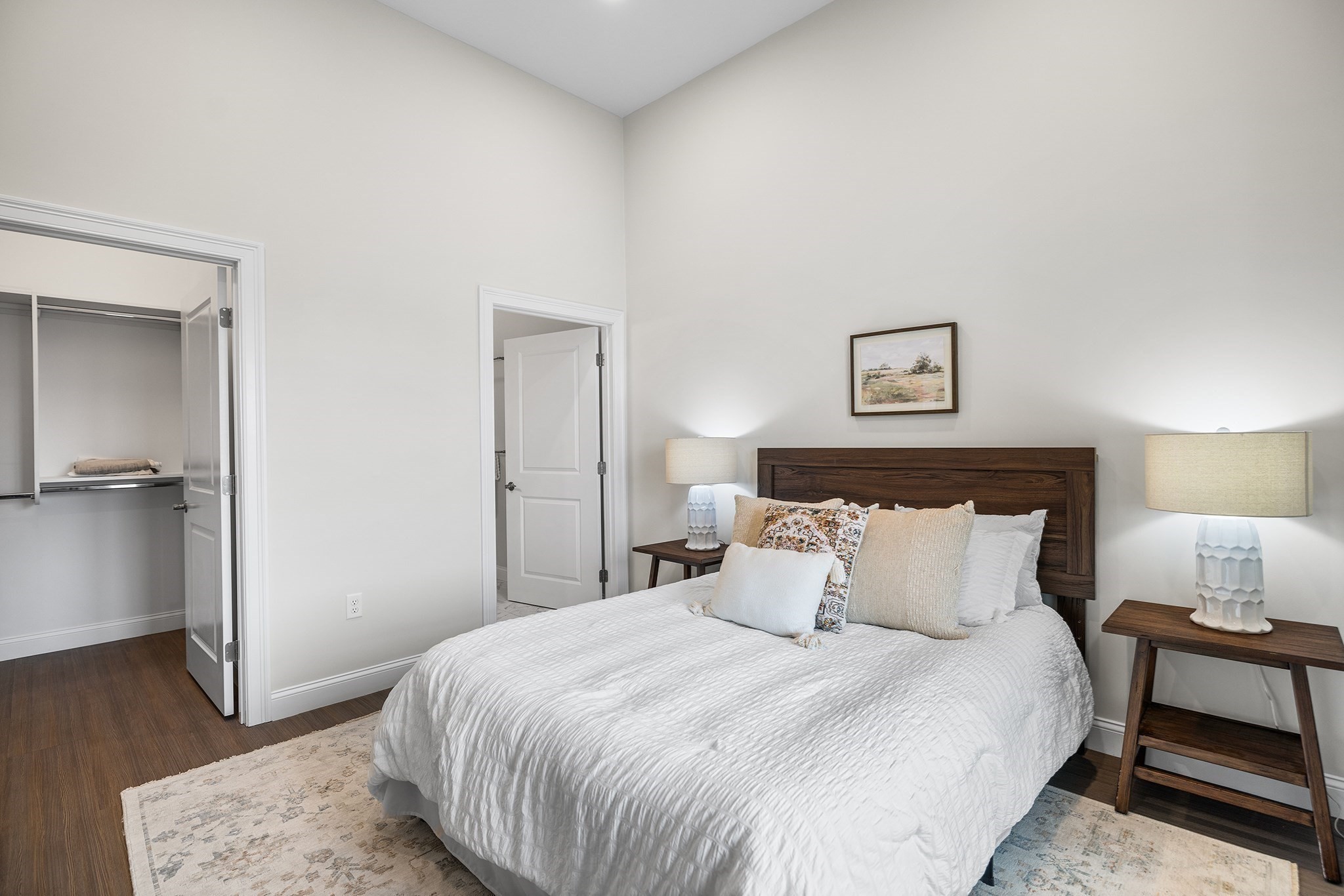 320 Middlesex Avenue # B406 Property Photo 16
