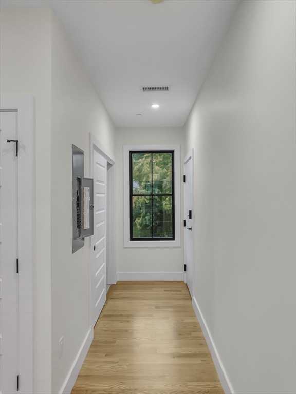 30 Clifton St # 30b Property Photo 16
