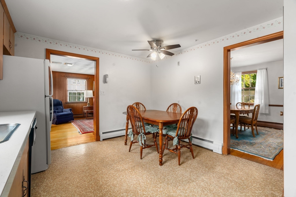 40 Cape Cod Ln Property Photo 11