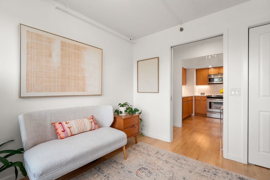 1731 Beacon St # 508 Property Photo 15