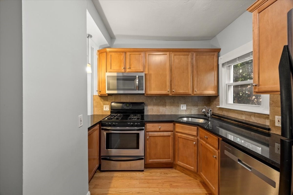 36 Telegraph St # 1 Property Photo 9