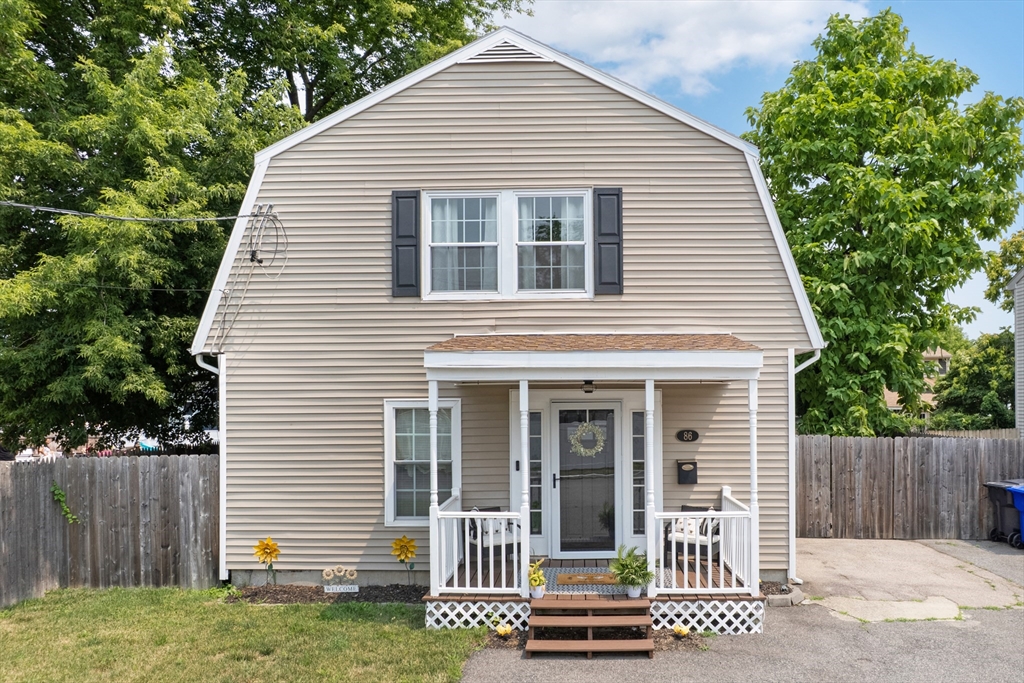 86 Mowry Avenue Property Photo 1