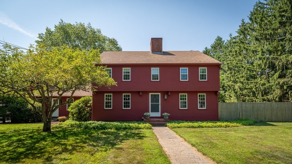 9 Great Pond Road Property Photo 1