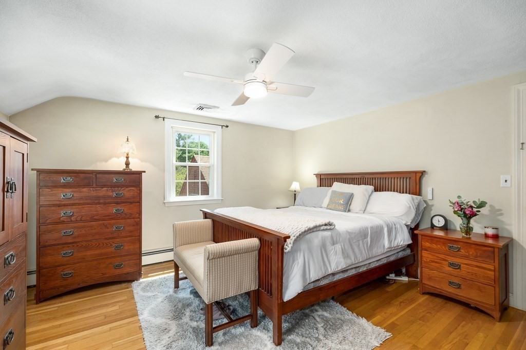9 Great Pond Road Property Photo 15