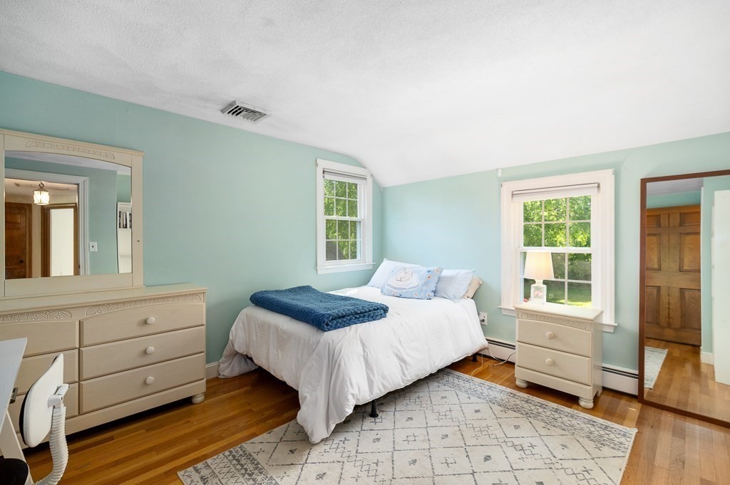 9 Great Pond Road Property Photo 20