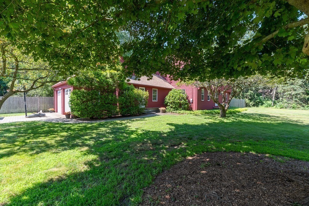 9 Great Pond Road Property Photo 28