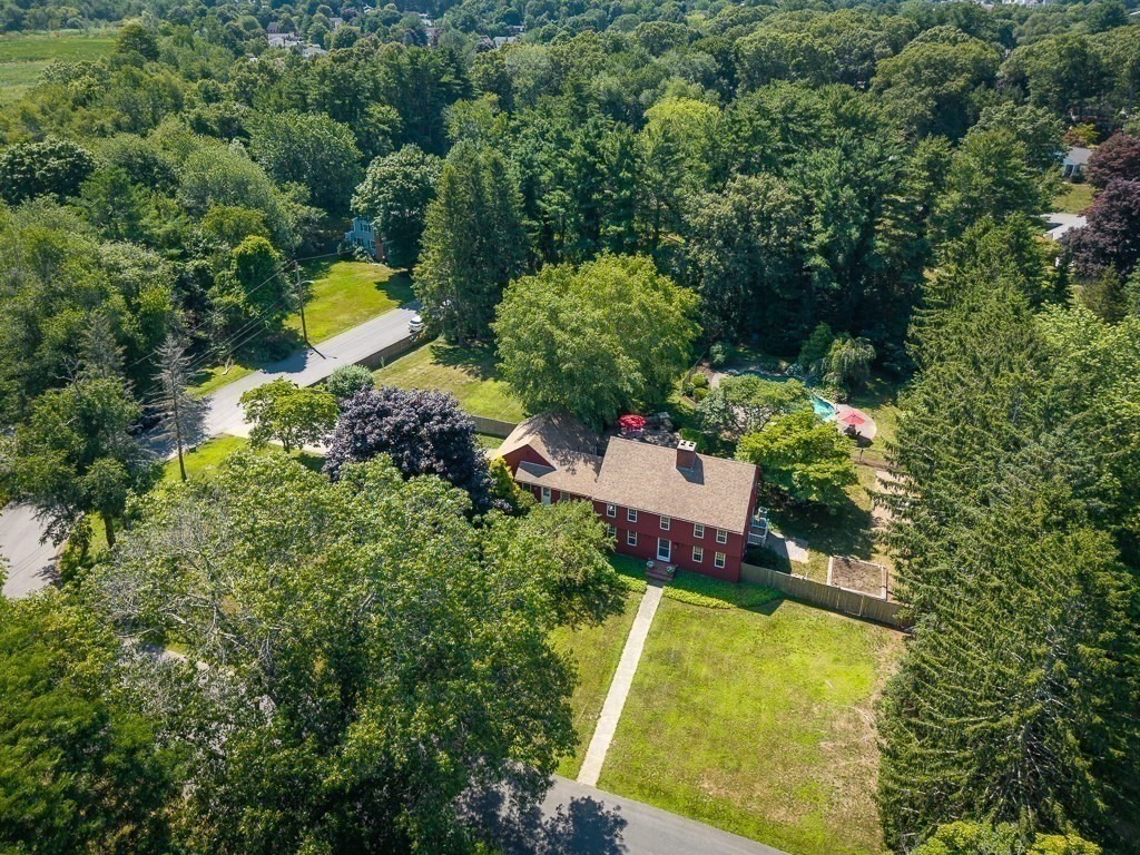 9 Great Pond Road Property Photo 35