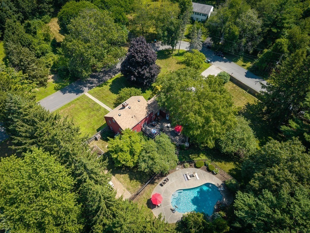 9 Great Pond Road Property Photo 37