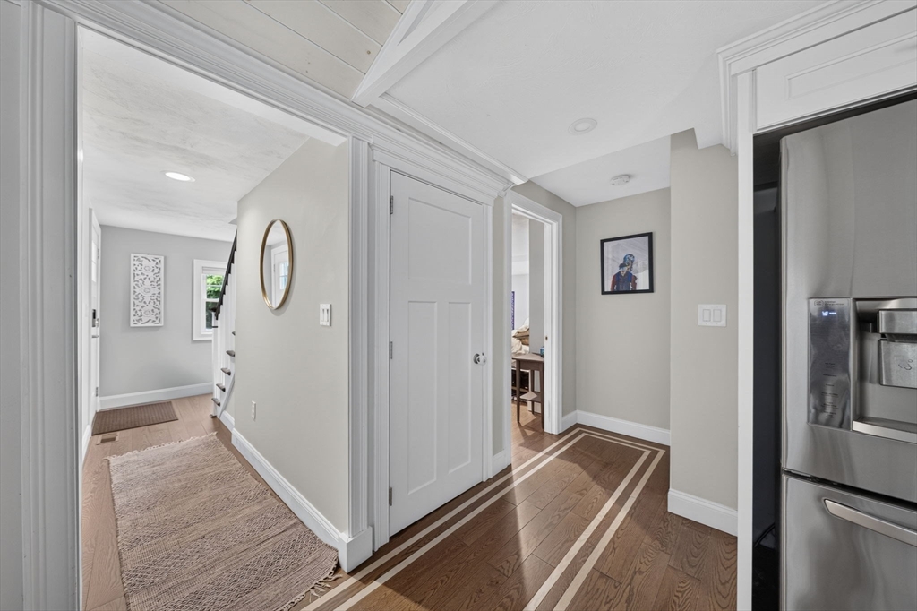 6 Ida Way Property Photo 11