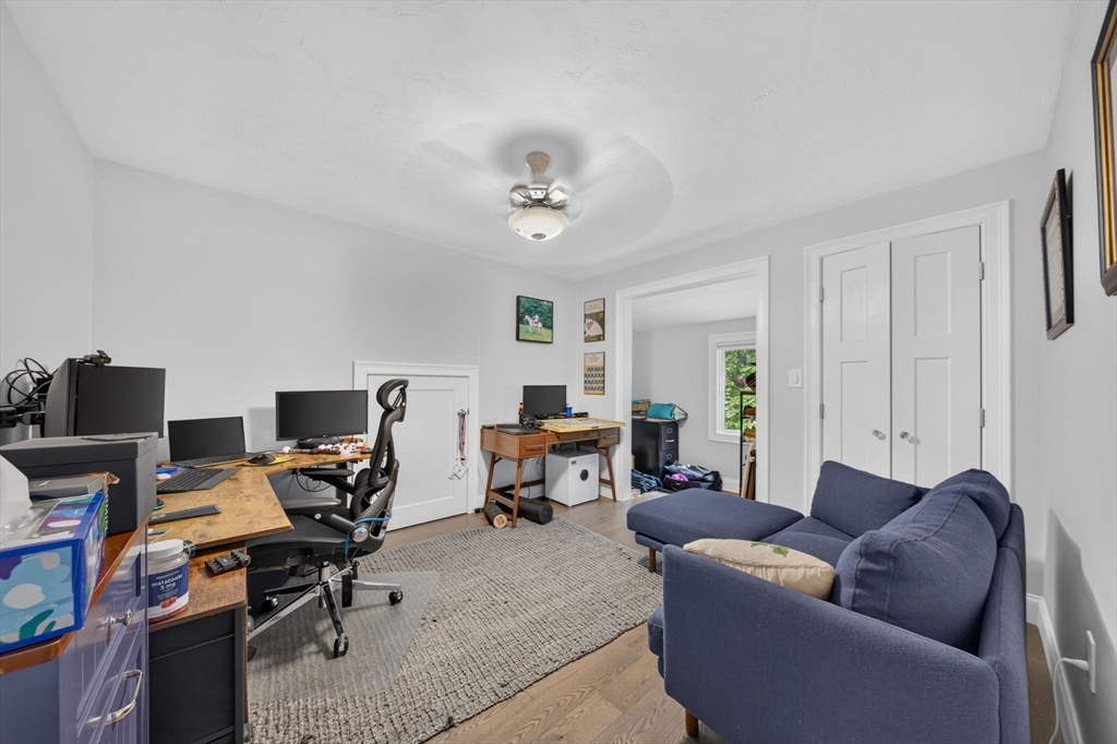 6 Ida Way Property Photo 16