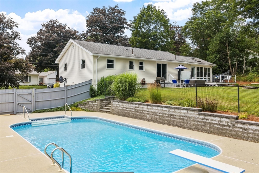 78 Poulin Drive Property Photo 1
