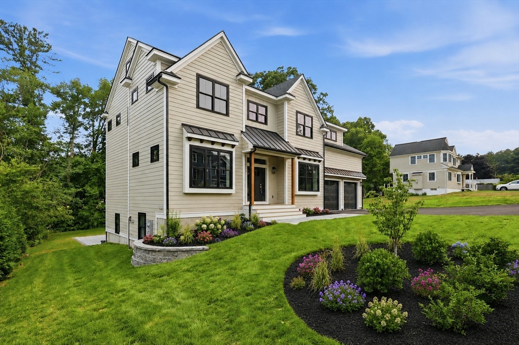 4 Eastern Ave