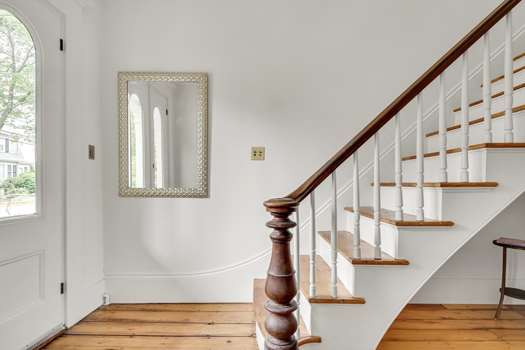 39 Green St Property Photo 15
