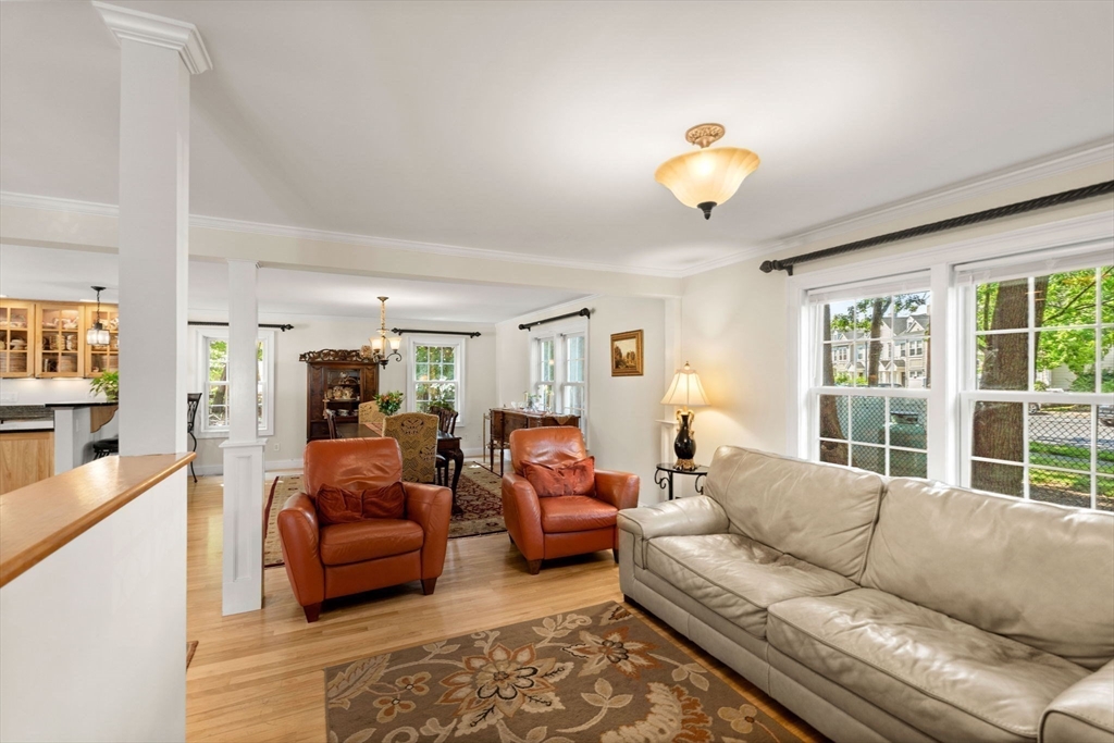 11 Woodbury Ct Property Photo 19