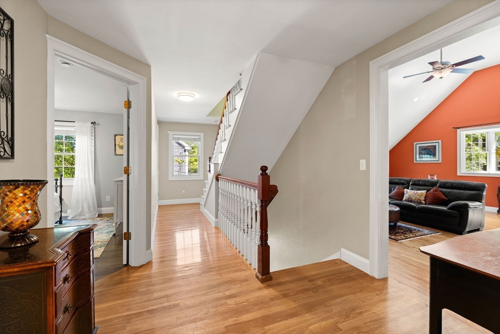 11 Woodbury Ct Property Photo 22