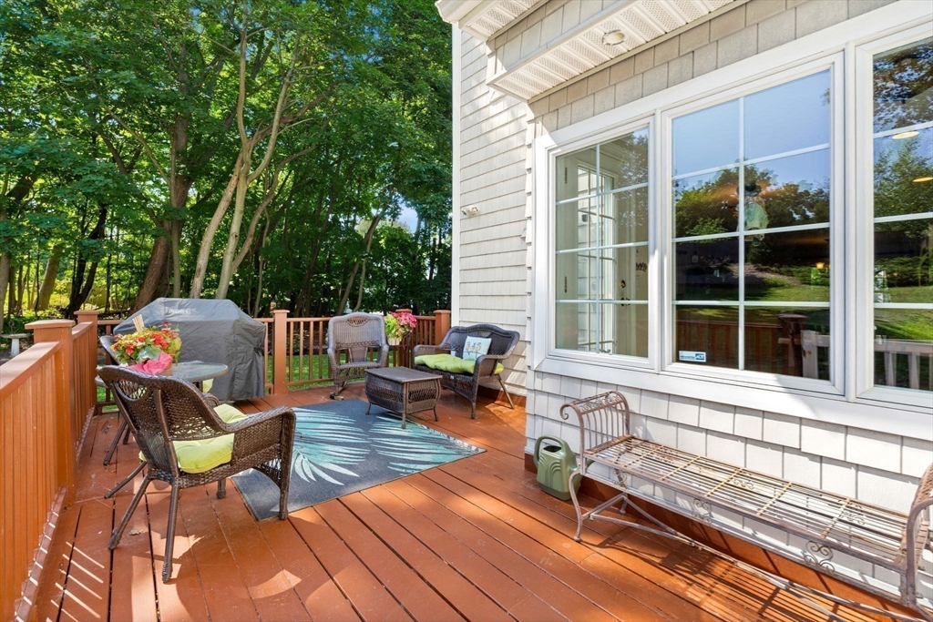 11 Woodbury Ct Property Photo 39