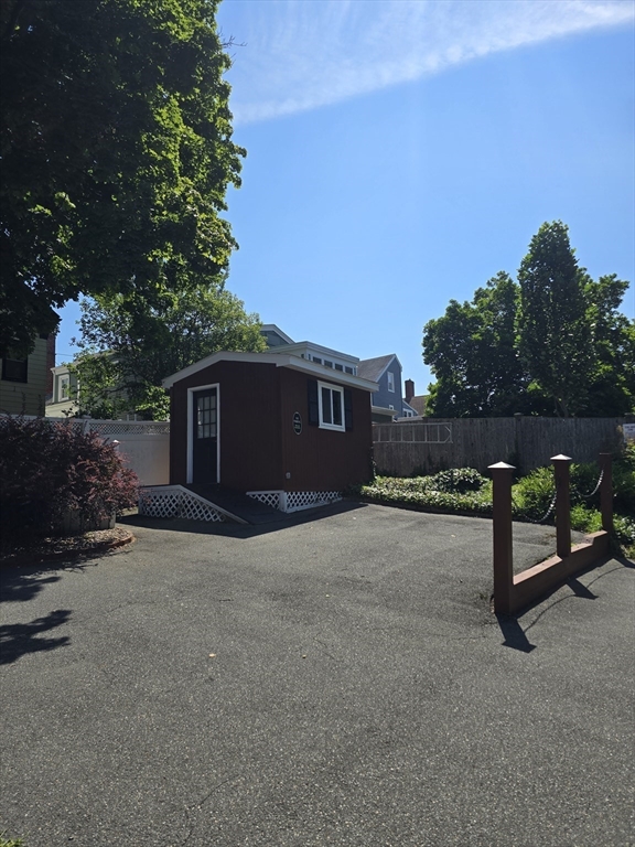11 Woodbury Ct Property Photo 41
