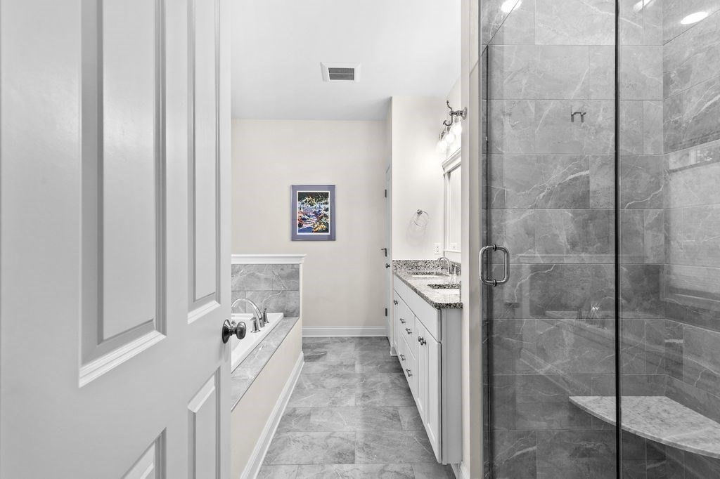 2 Sawgrass Lane Property Photo 18