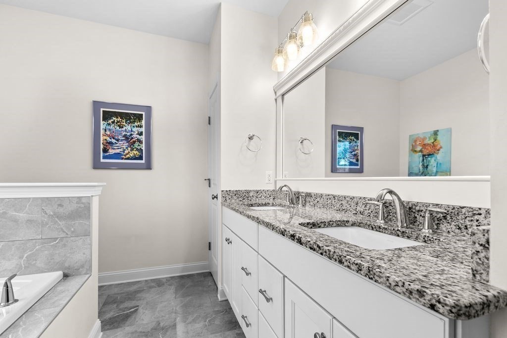 2 Sawgrass Lane Property Photo 19