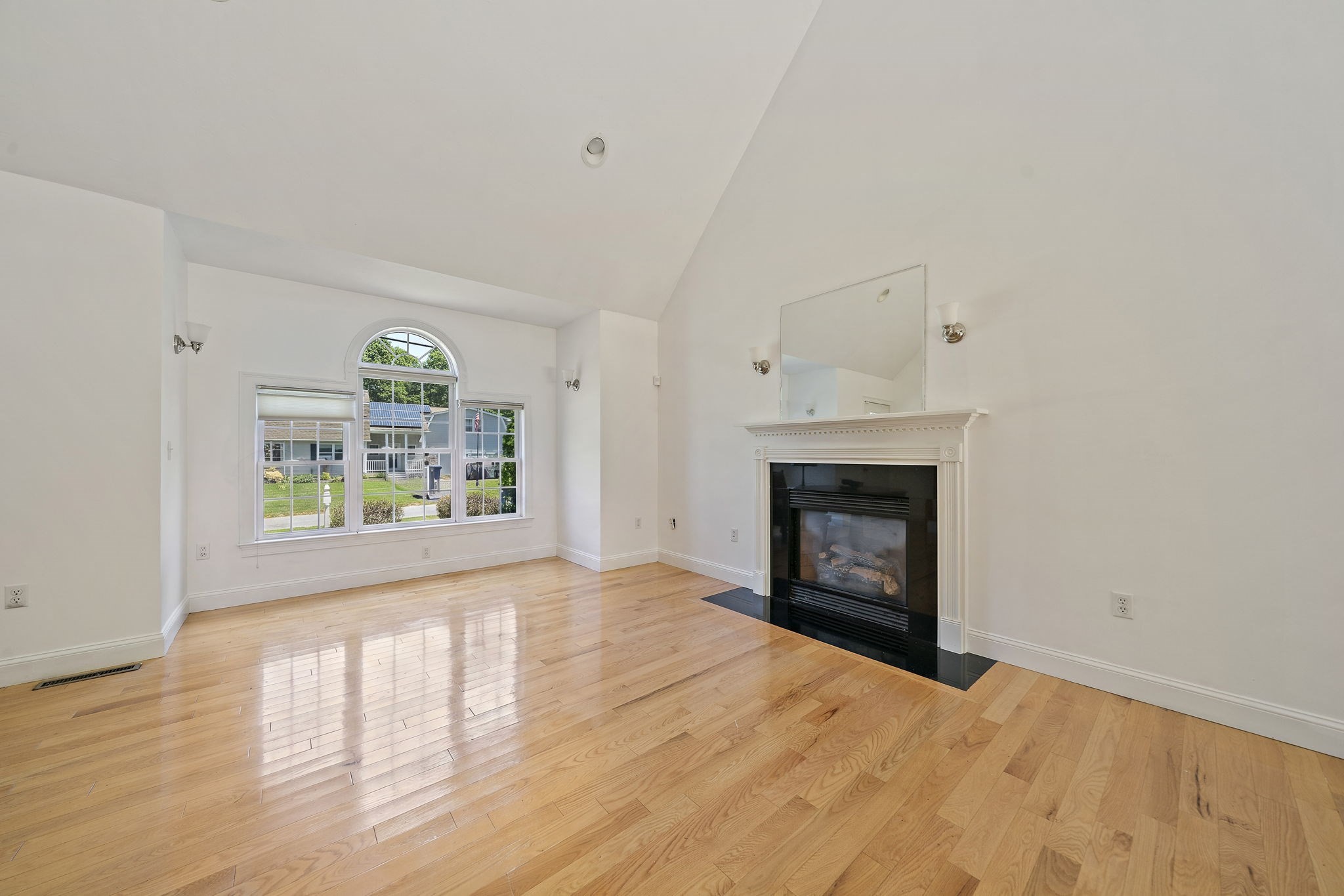 70 Papermill Rd # 70 Property Photo 10