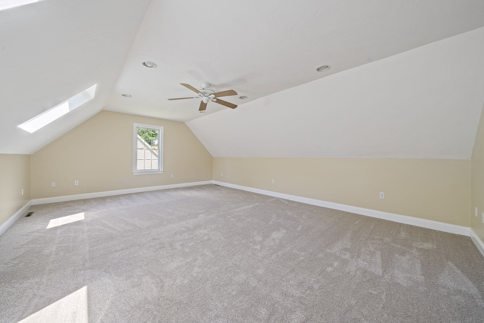 70 Papermill Rd # 70 Property Photo 22