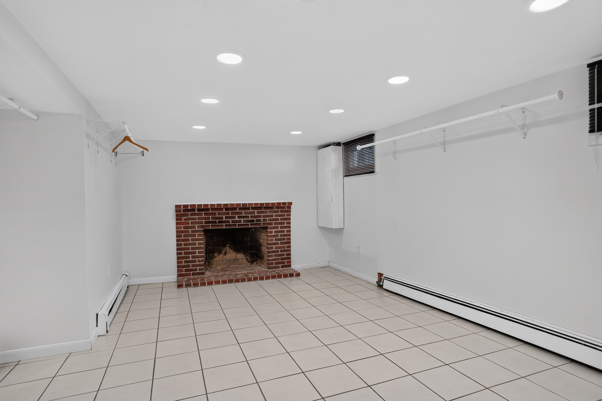 23 Laurel Dr. Property Photo 19