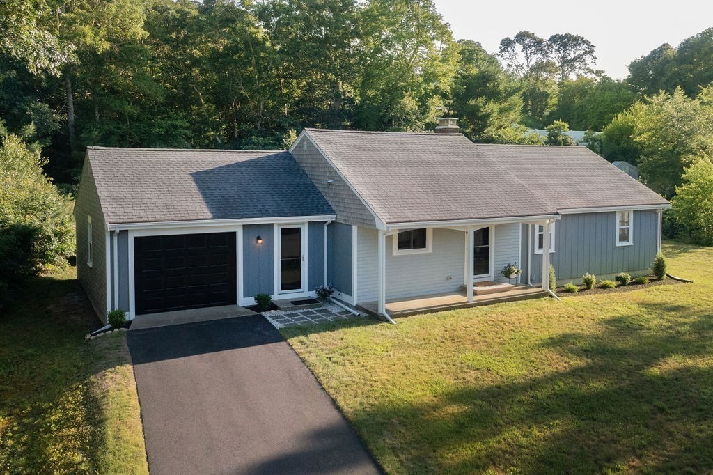 6 Hilltop Dr Property Photo 1