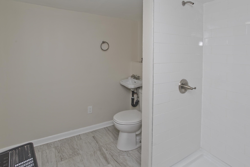 11 Mountainview St Property Photo 23