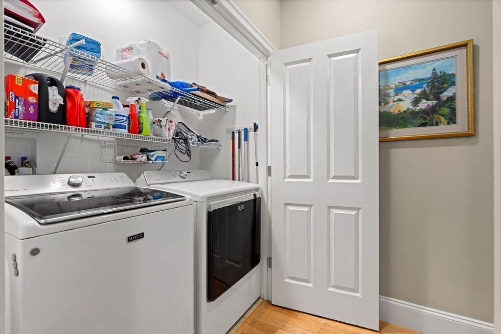 100 Kirkbride # 109 Property Photo 21