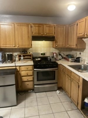 45 Brookford St Property Photo 3