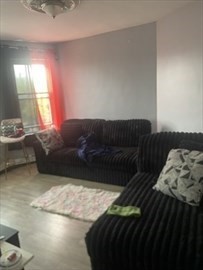 45 Brookford St Property Photo 4