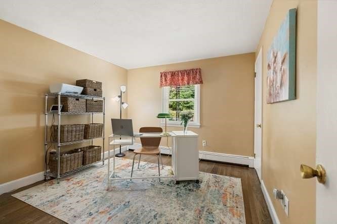 70 Montrose Ave Property Photo 19