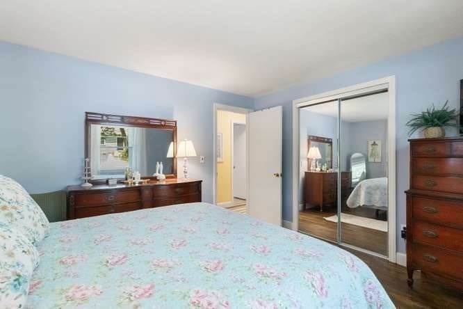 70 Montrose Ave Property Photo 21
