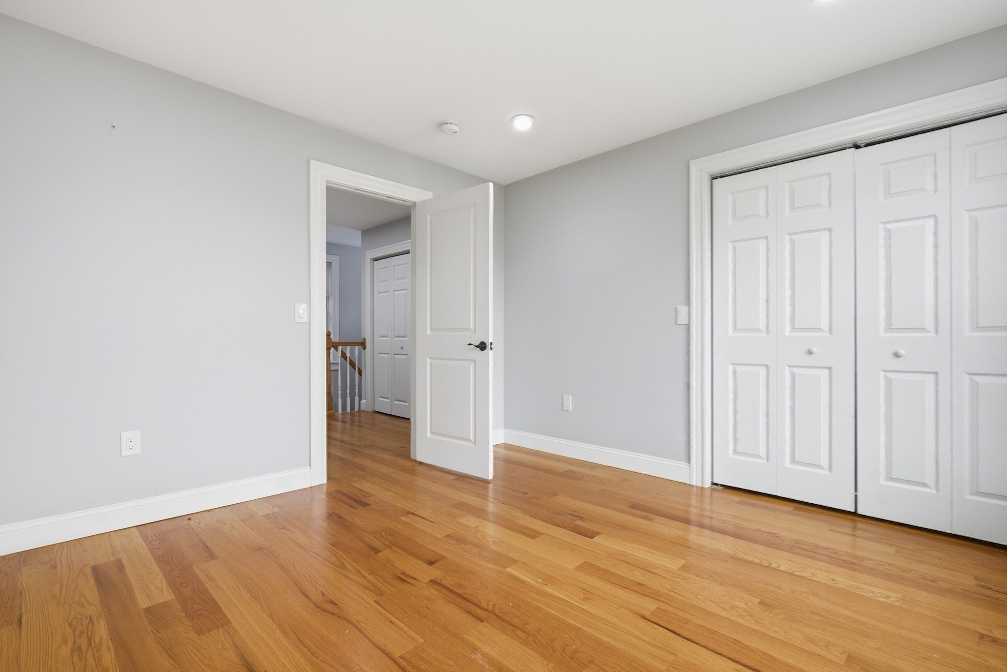 28 Beecher Pl # B Property Photo 13