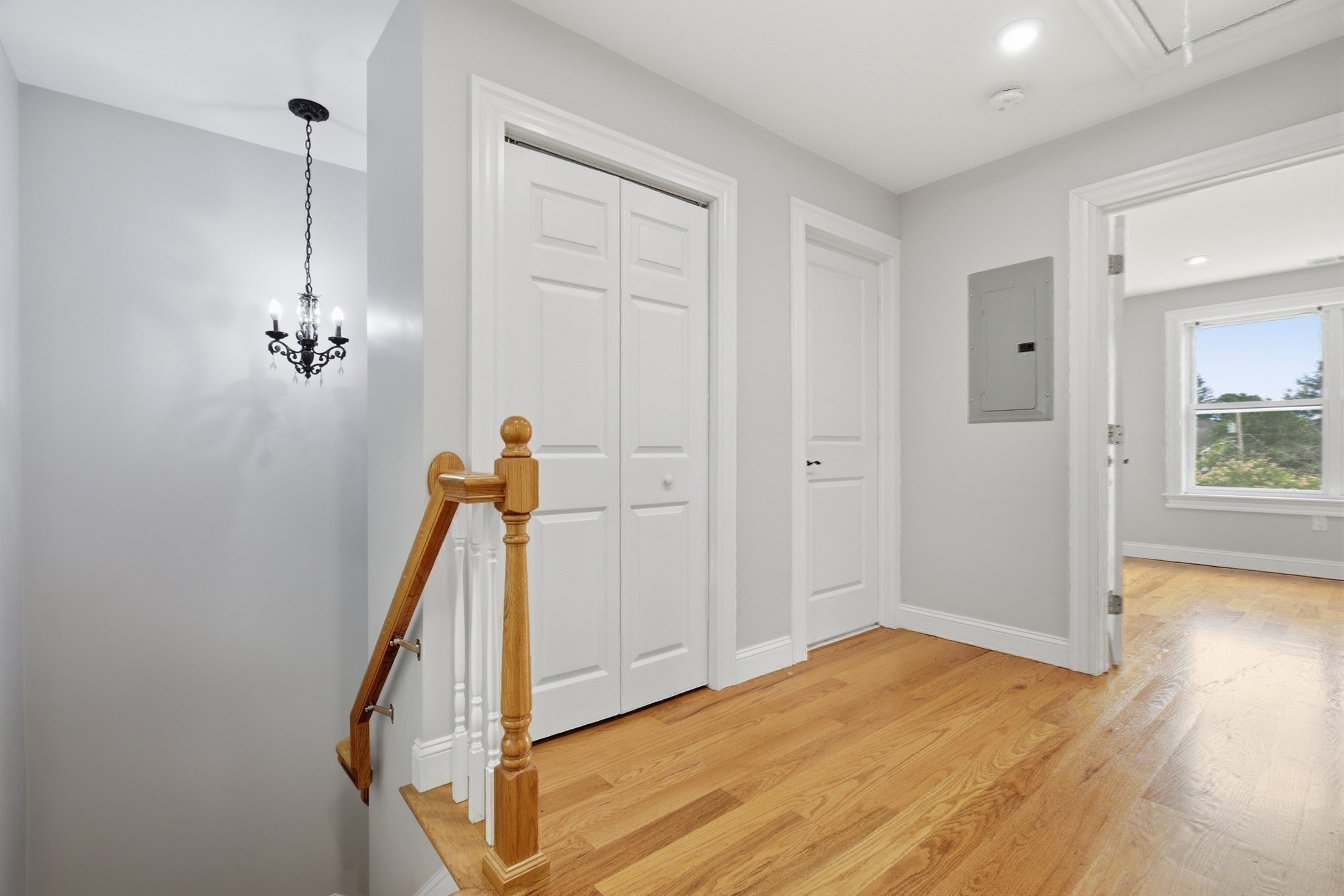 28 Beecher Pl # B Property Photo 25