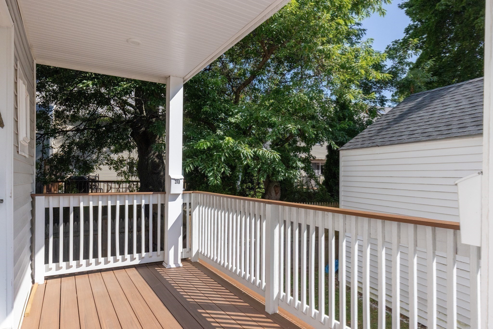 28 Beecher Pl # B Property Photo 28