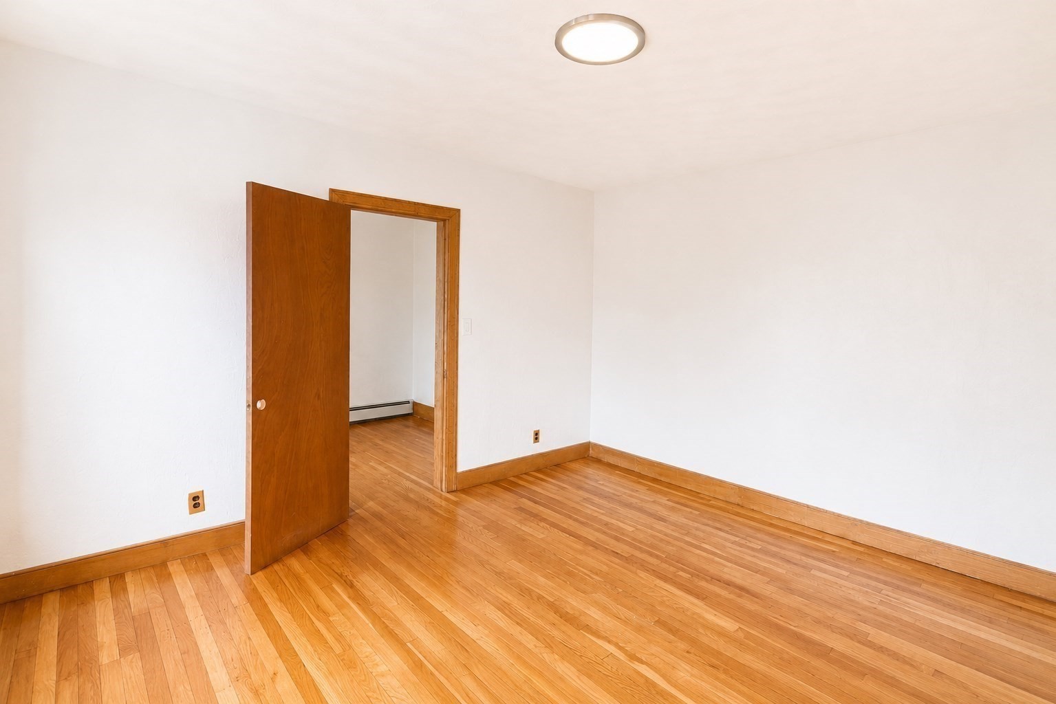 53 Sycamore St # 1 Property Photo 10