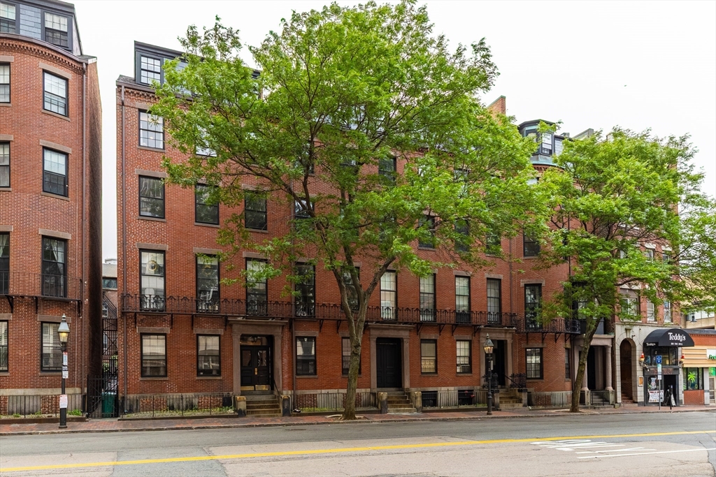 17 Bowdoin St # 3c Property Photo 1