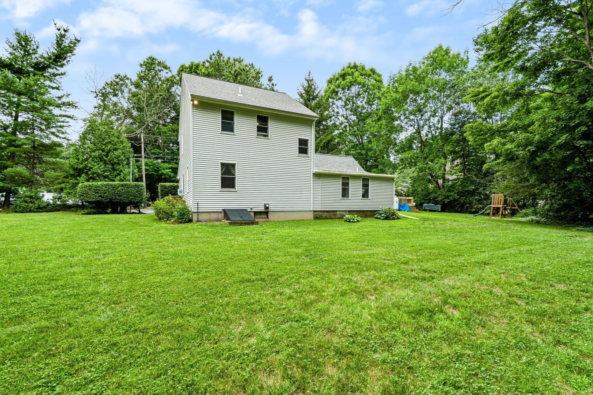 66 N High St Property Photo 36