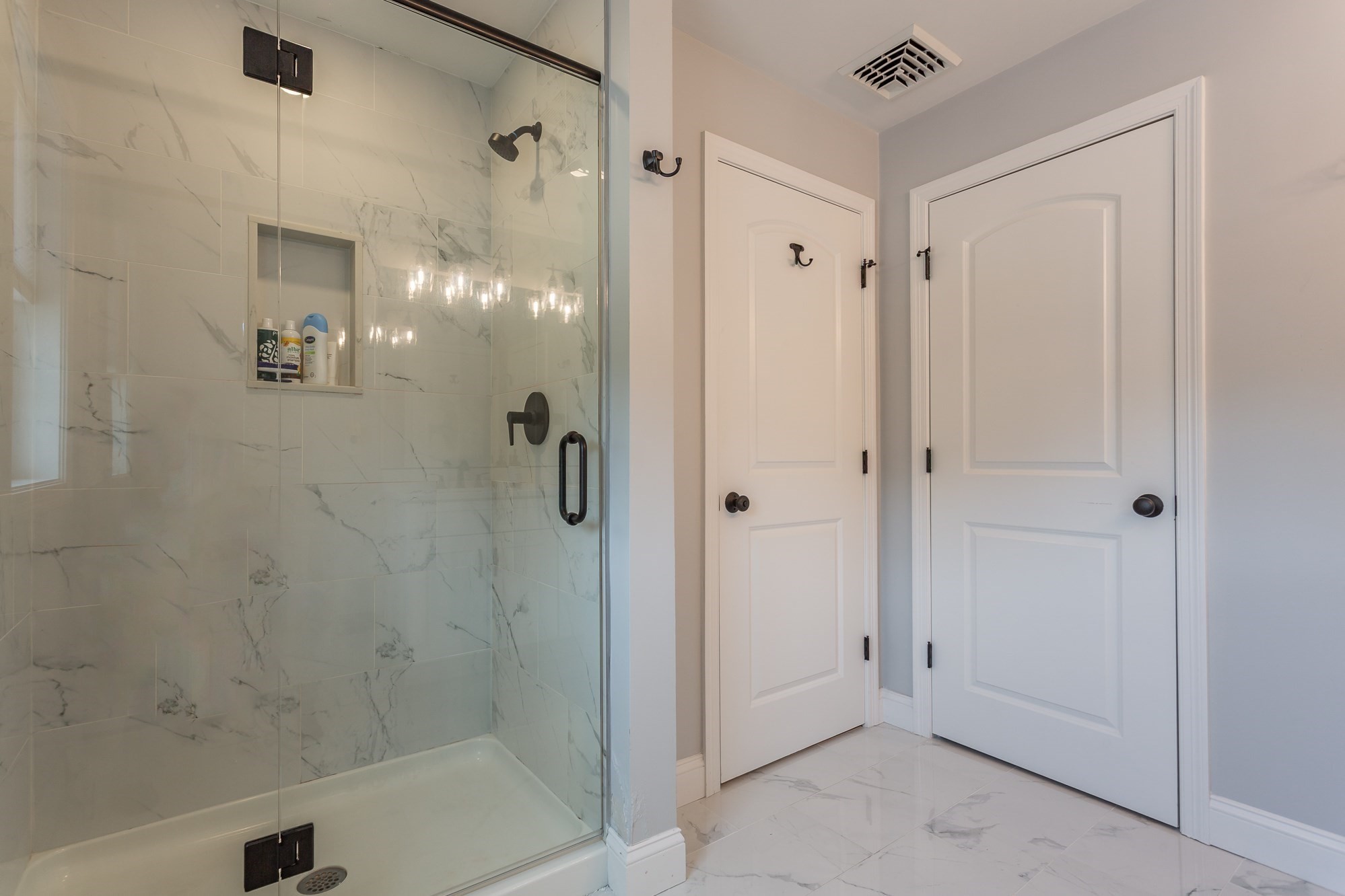 60 Garside St # 6 Property Photo 19
