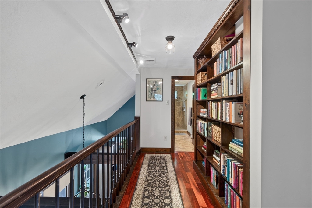 187 Blackstone Street Property Photo 15