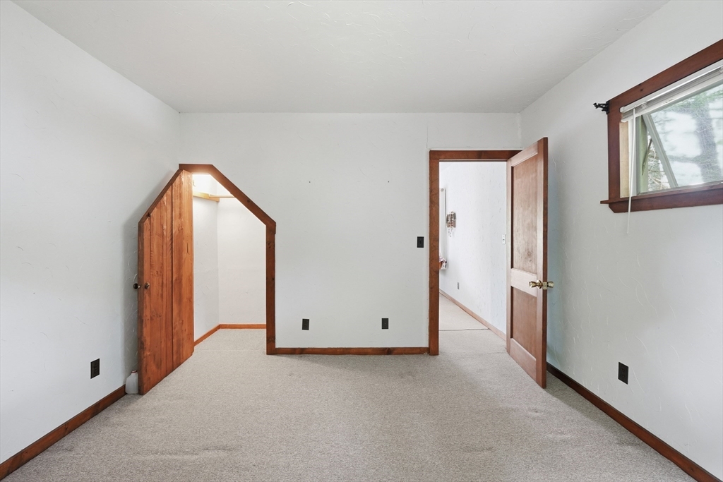 3 Lake Ave Property Photo 19